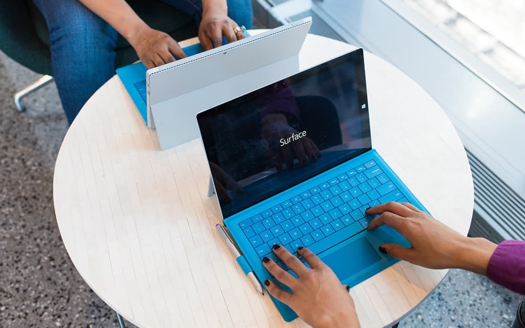 How to Transfer Files Wirelessly between Your Laptops