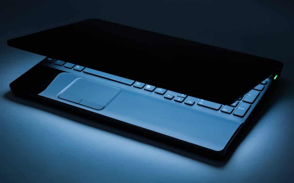 How to Make Your Laptop Continue to Work When You Close the Lid