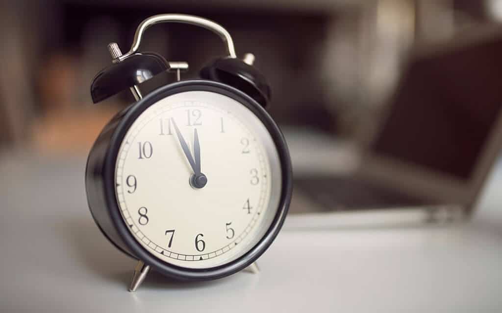 3 Ways to Set an Alarm on your Laptop (with Details)