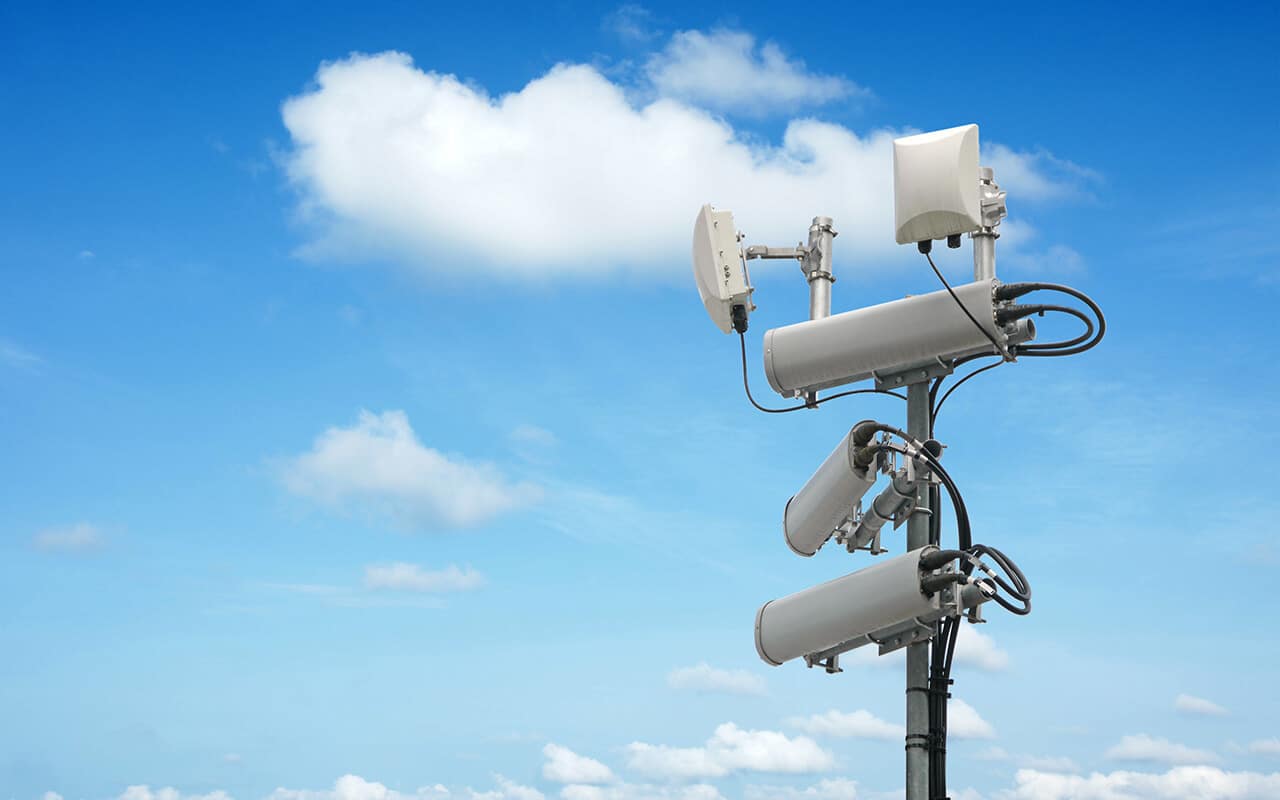 The Ultimate Guide to the Differences Between a WiFi Booster, WiFi Extender and WiFi Repeater